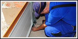 Interstate Garage Door Service Wyandotte, MI 734-431-6004 - installation